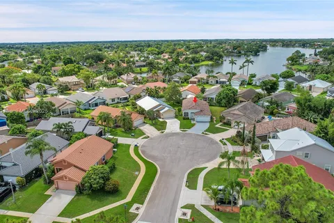 13034 Sheridan Ter, Wellington FL 33414