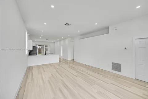 13034 Sheridan Ter, Wellington FL 33414