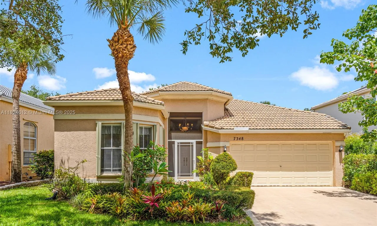 7348 Copperfield Cir, Lake Worth FL 33467