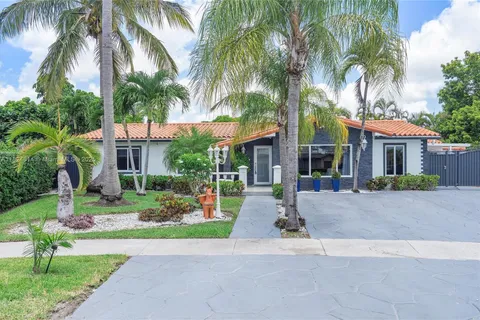 12121 SW 107th St, Miami FL 33186