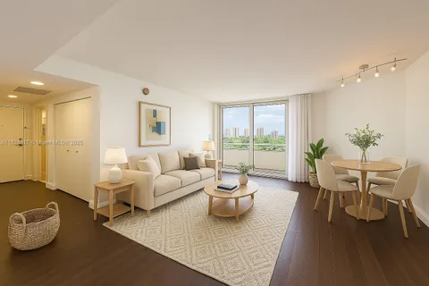19501 W Country Club Dr # 2001, Aventura FL 33180