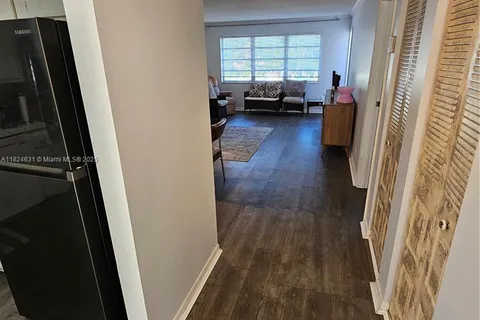 410 SE 2nd St # 318, Hallandale Beach FL 33009