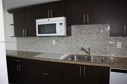 2930 Point East Dr # E309, Aventura FL 33160