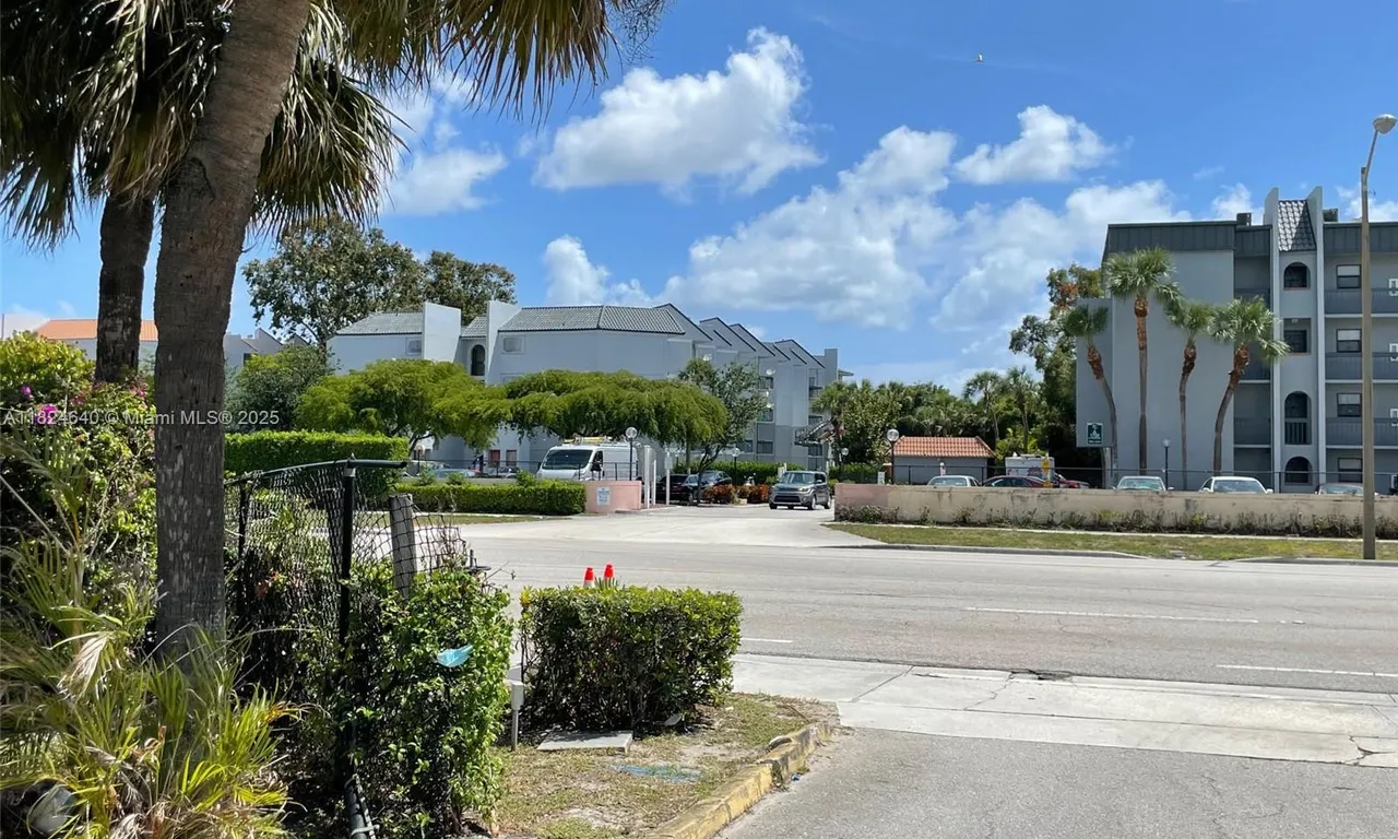 1750 N Congress Ave # 401, West Palm Beach FL 33401
