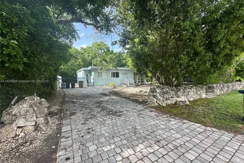 349 Mahogany Dr, Key Largo FL 33037