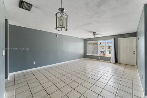 18602 NW 46th Ave, Miami Gardens FL 33055