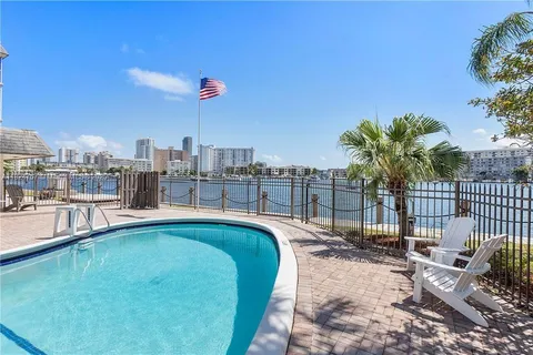2200 Diana Dr # 216, Hallandale Beach FL 33009