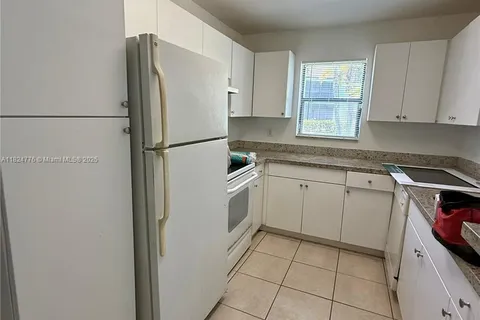 3963 NW 87th Ave # 0, Sunrise FL 33351
