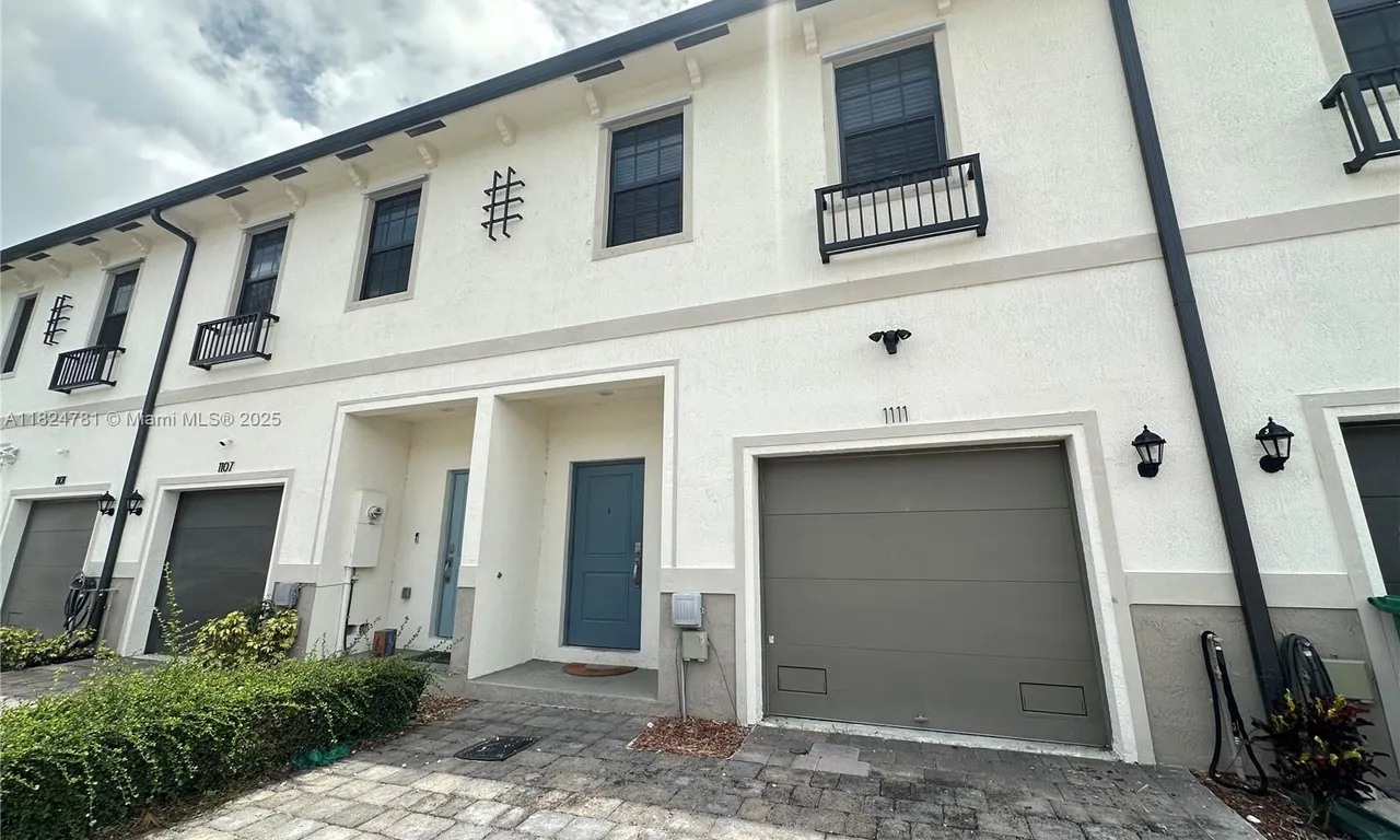 1111 SW 6th Ct, Florida City FL 33034