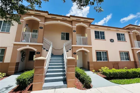 1251 SE 28th Ct # 203, Homestead FL 33035