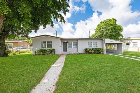 3460 NW 1st St, Lauderhill FL 33311