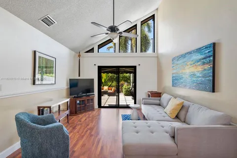 9264 SW 132nd St, Miami FL 33176