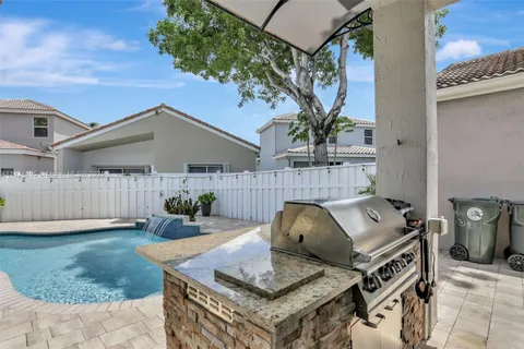 3846 NW 62nd Ct, Coconut Creek FL 33073