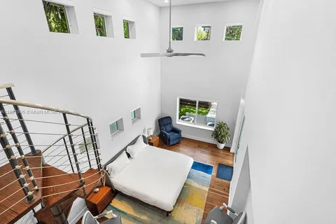 150 NE 50 # A, Miami FL 33137