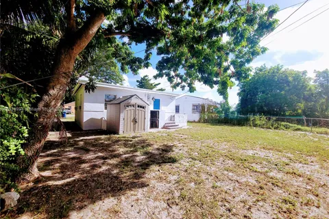 741 NW 116th St, Miami FL 33168