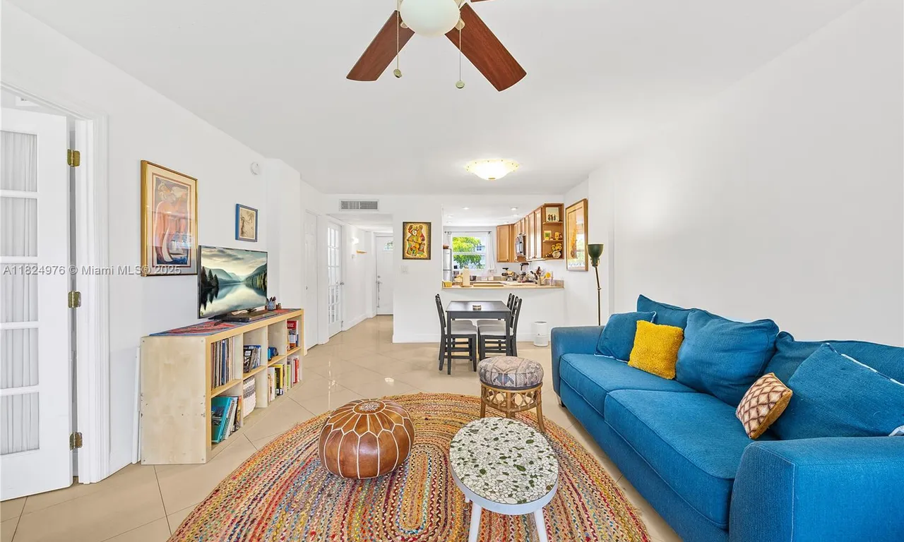 114 Royal Park Dr # 2B, Oakland Park FL 33309