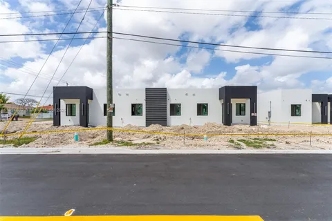 12395 SW 220 ST, Miami FL 33170