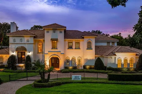 2211 Azalea Pl, Winter Park FL 32789