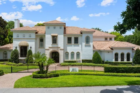 2211 Azalea Pl, Winter Park FL 32789