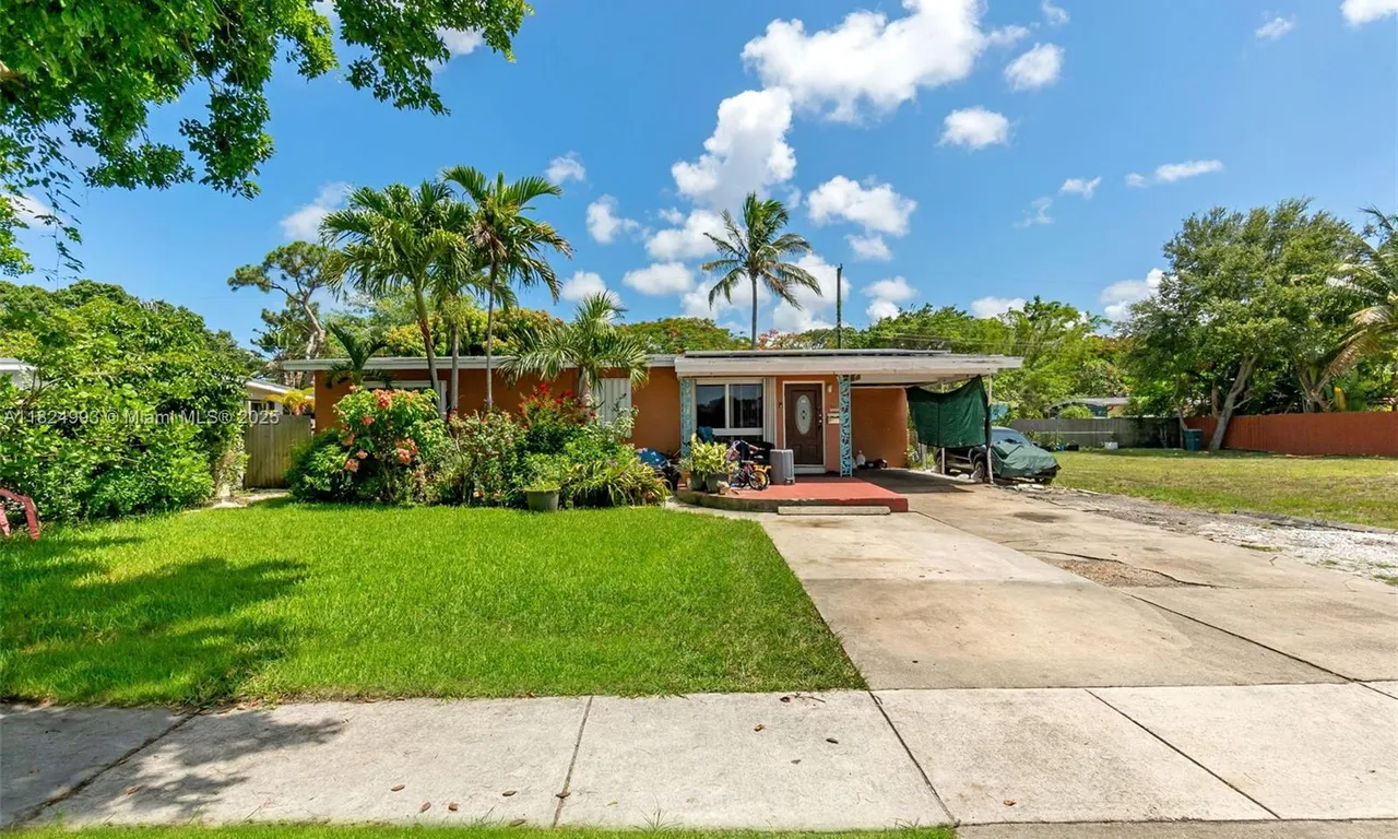 1616 SW 9th St, Fort Lauderdale FL 33312
