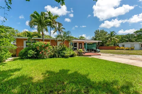 1616 SW 9th St, Fort Lauderdale FL 33312
