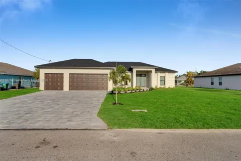1520 NW 36th pl, Cape Coral FL 33993