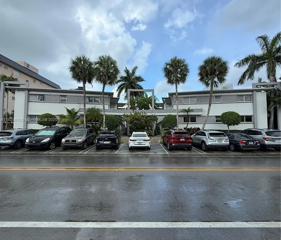 1142 99th St # 23, Bay Harbor Islands FL 33154