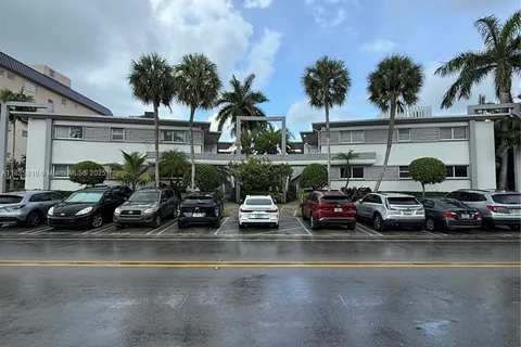 1142 99th St # 23, Bay Harbor Islands FL 33154