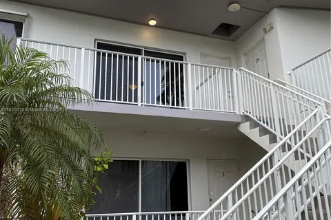 1142 99th St # 23, Bay Harbor Islands FL 33154