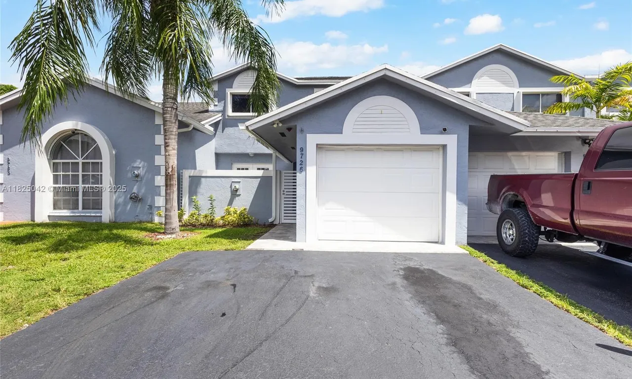 9726 SW 142nd Pl, Miami FL 33186
