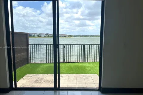 15965 NW 91st Ct # 15965, Miami Lakes FL 33018