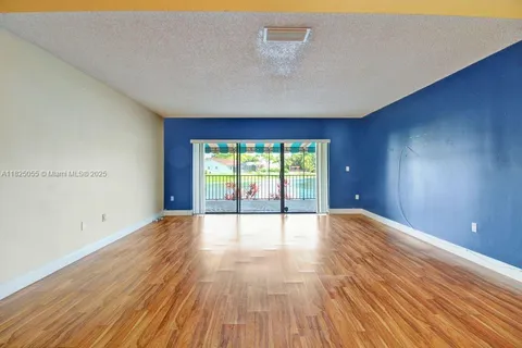 14716 Breckness Pl, Miami Lakes FL 33016