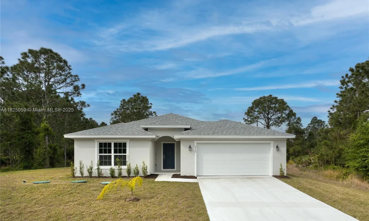 899 Brickell Street SE, Palm Bay FL 32909