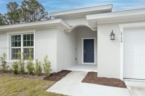 899 Brickell Street SE, Palm Bay FL 32909