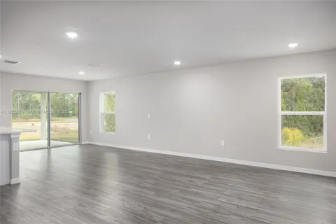 899 Brickell Street SE, Palm Bay FL 32909