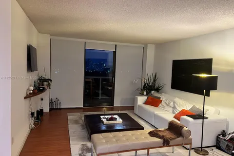 3625 N Country Club Drive # 1805, Aventura FL 33180