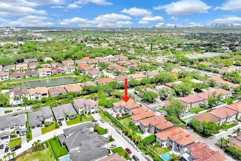 3521 Forest View Cir, Dania Beach FL 33312