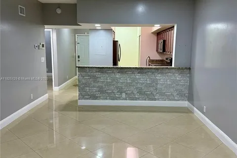 8218 NW 24th st # 8218, Coral Springs FL 33065