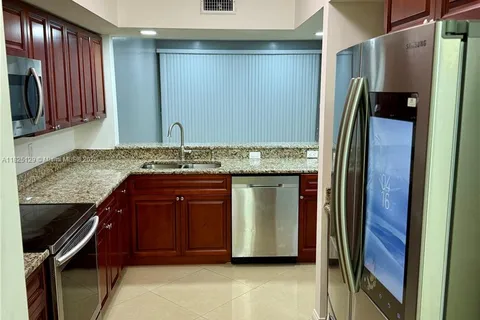 8218 NW 24th st # 8218, Coral Springs FL 33065