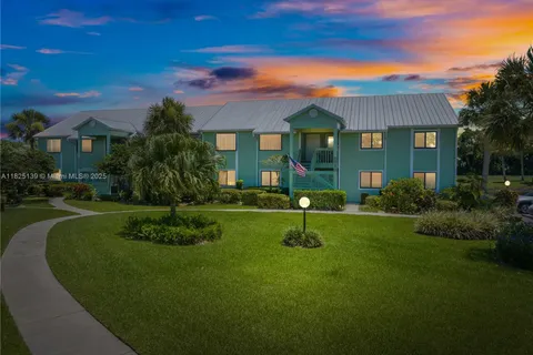 5725 Pelican Pointe, Sebastian FL 32958