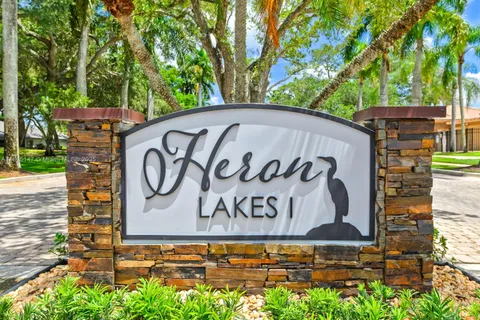 2202 Charleston, Weston FL 33326