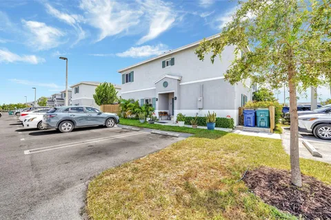 1205 NW 4th Ln, Florida City FL 33034