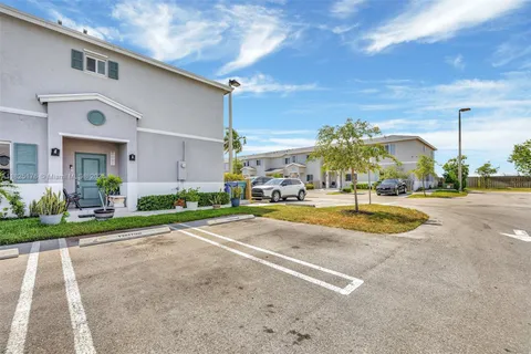 1205 NW 4th Ln, Florida City FL 33034