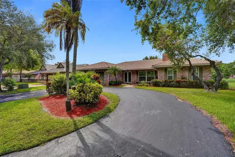 10967 NW 12th Dr, Coral Springs FL 33071