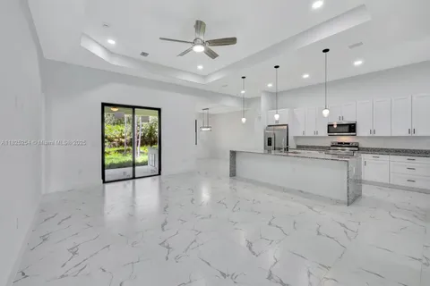 2407 Jetridge St, Other City - In The State Of Florida FL 33920