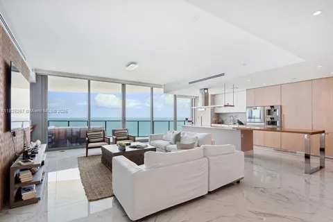 15701 Collins Ave # 2902, Sunny Isles Beach FL 33160