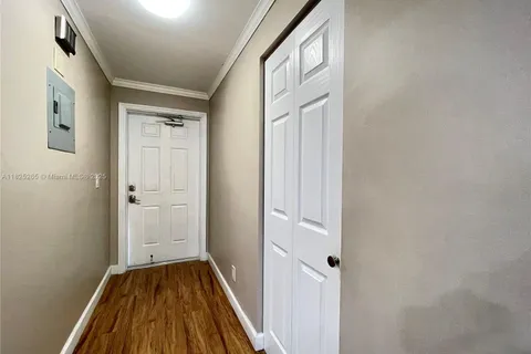7340 Lake Cir Dr # 207, Margate FL 33063