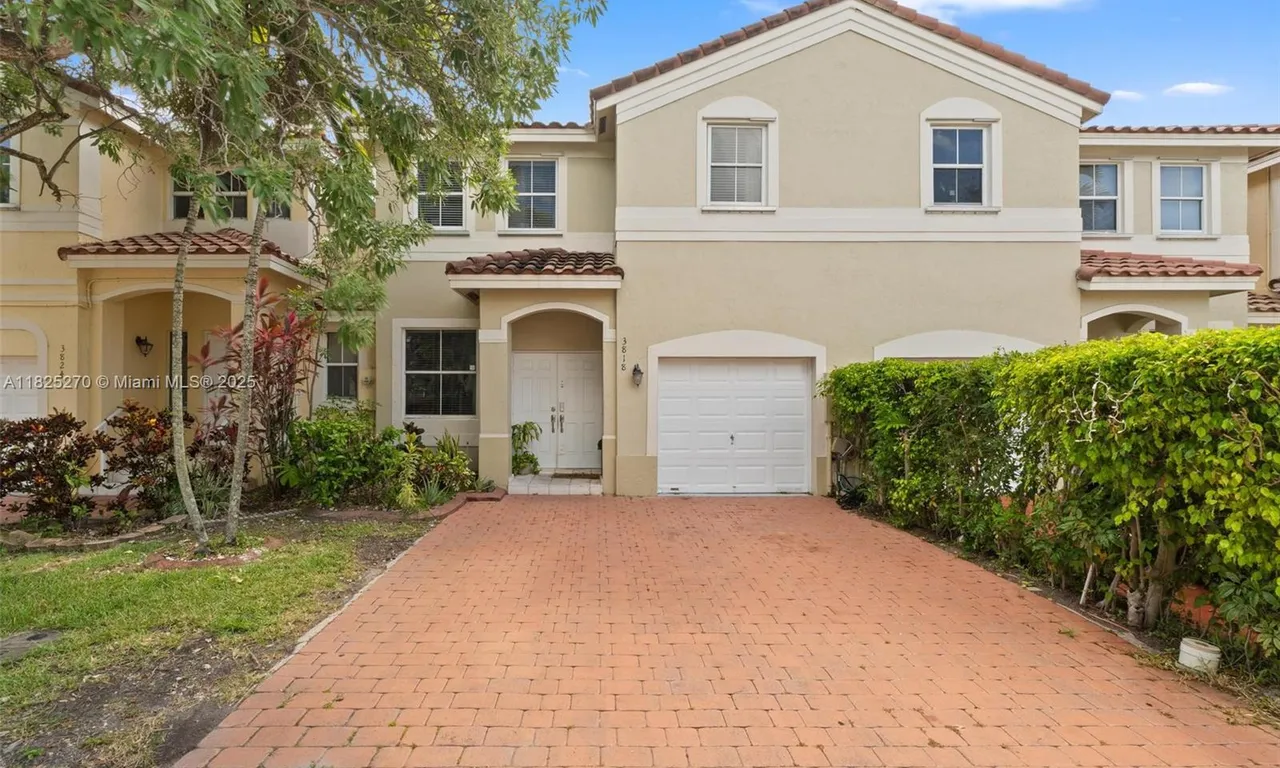 3818 SW 171st Ter, Miramar FL 33027