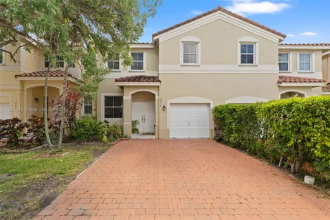 3818 SW 171st Ter, Miramar FL 33027