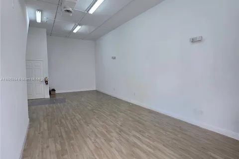 2441 NW 93rd Ave # 106, Doral FL 33172